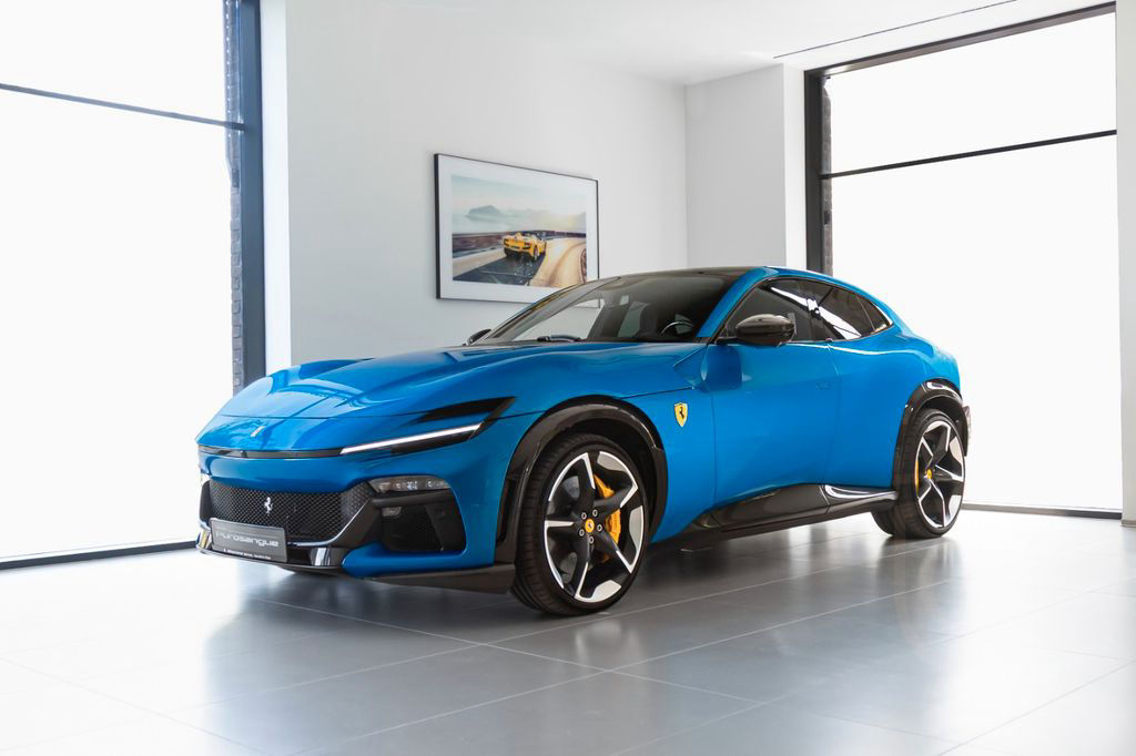Ferrari Purosangue V12 DCT - Blu Corsa, Visual Carbon