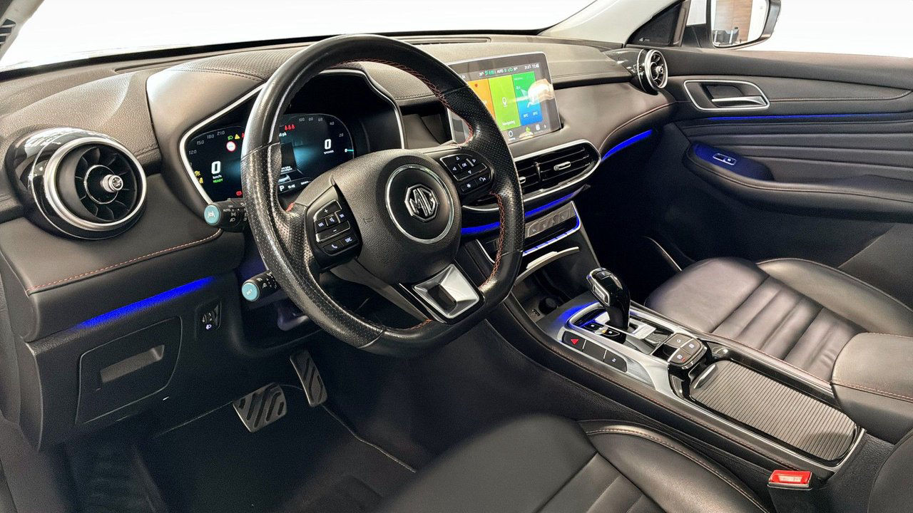 MG EHS PHEV