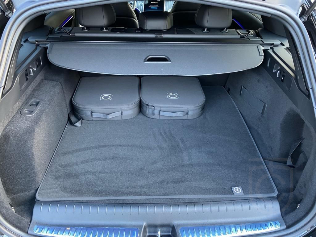 Mercedes-Benz C 300 de T-Modell mit EQ Hybrid Technologie +AMG