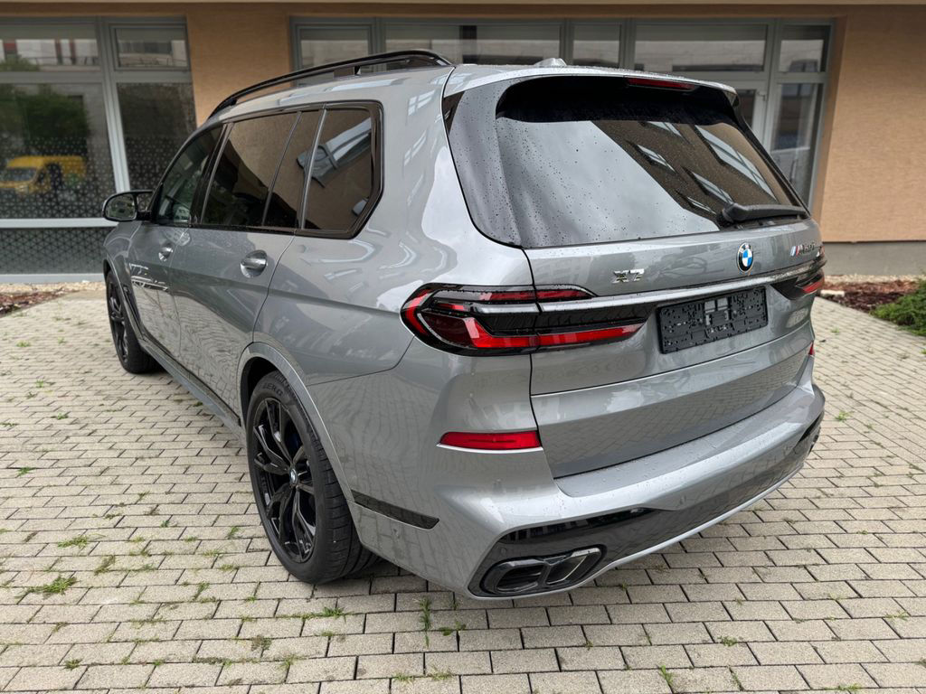BMW X7 Baureihe X7 M60 i Bowers & Wilkins/Carbon