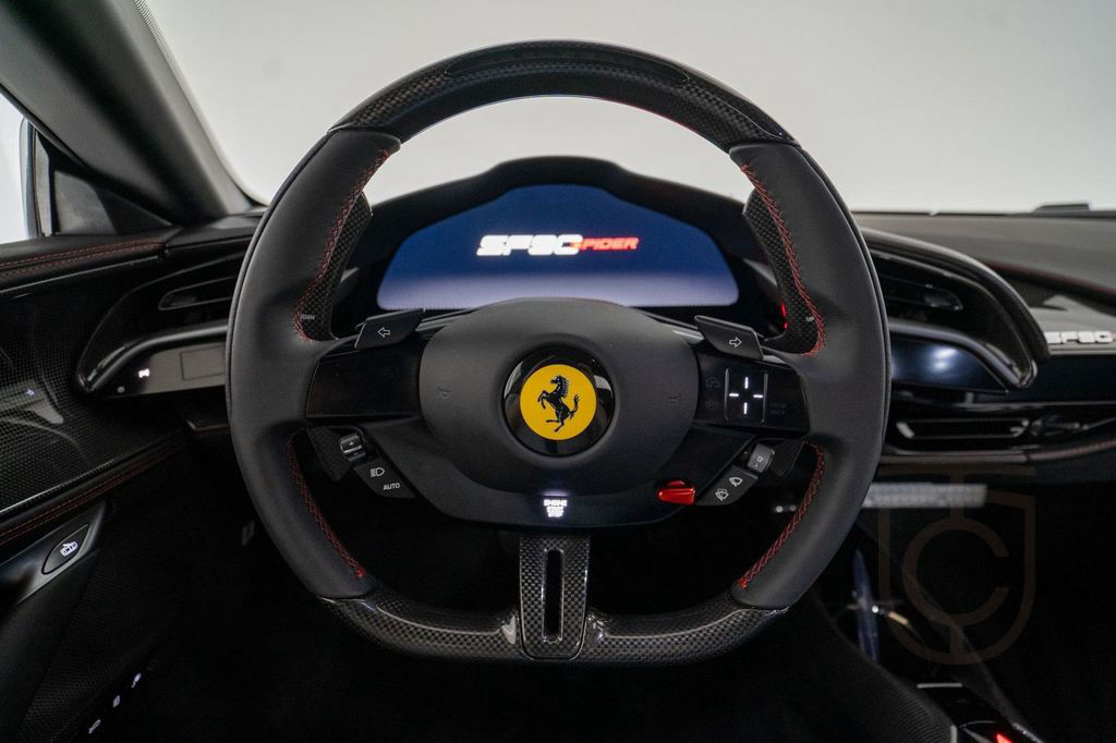 Ferrari SF90 Spider FERRARI SINGEN