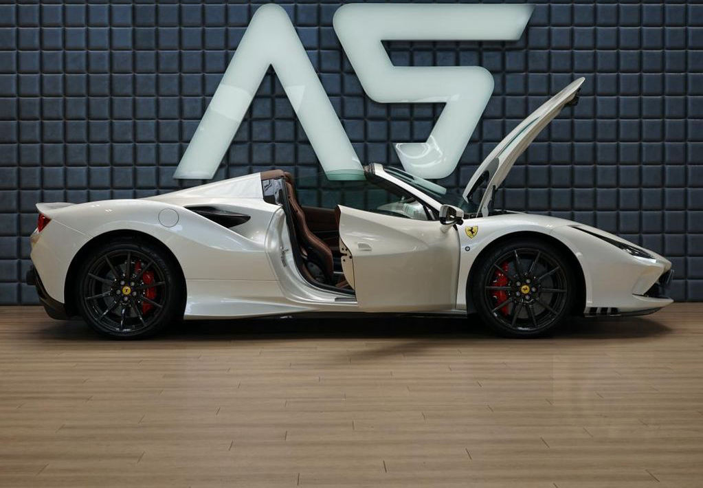 Ferrari F8