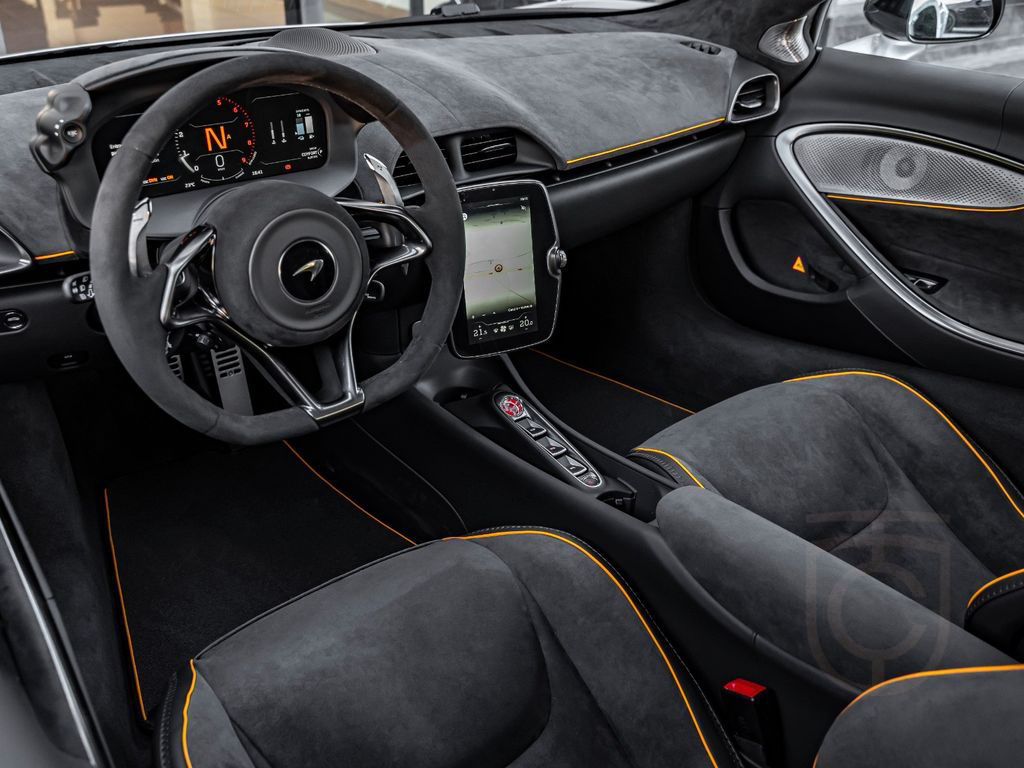 McLaren Artura 680CV *0KM! BRAND NEW! AVAILABLE!