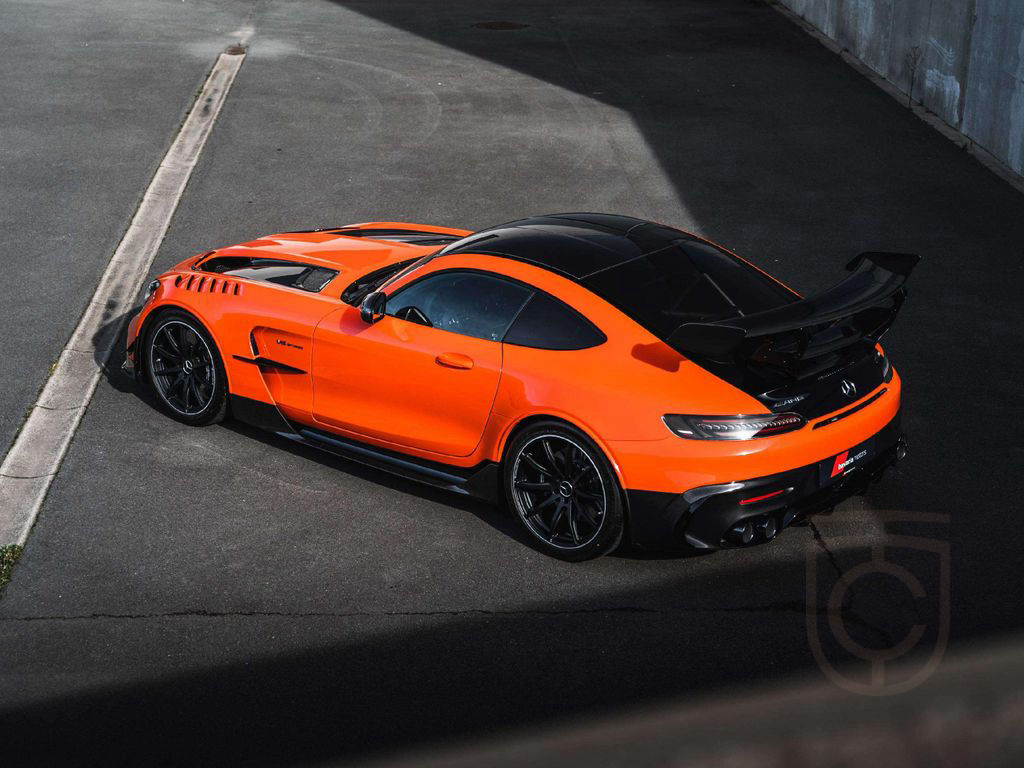Mercedes-Benz AMG GT Black Series / Magma Beam / NEW
