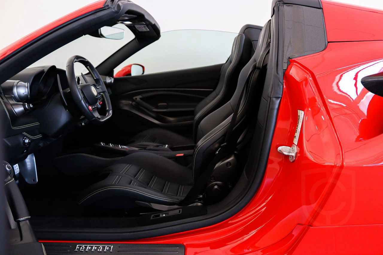 Ferrari F8 Spider 3.9 V8