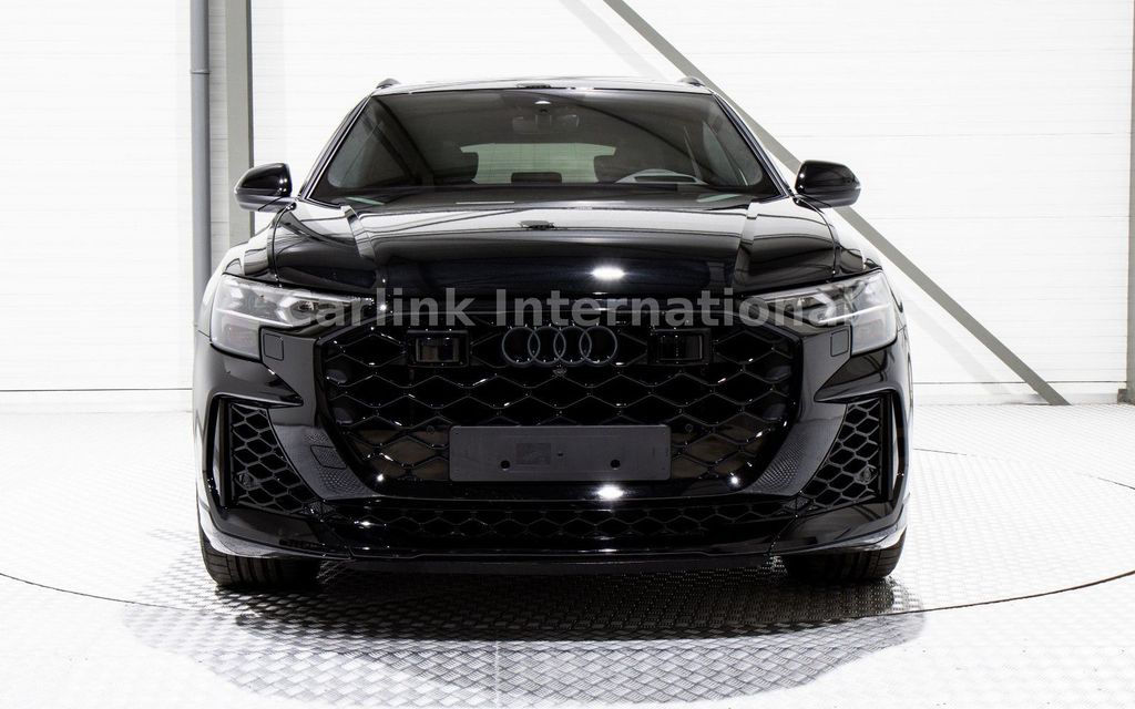 Audi RSQ8 PERFORMANCE-KERAMIK-AHK-SITZBELUFT.OLED