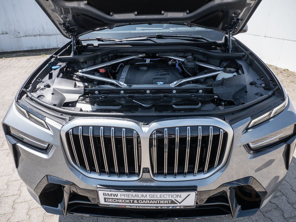 BMW X7 xDrive 40i M-Sport STANDHZG+AHK+AUTOBAHNASSIS