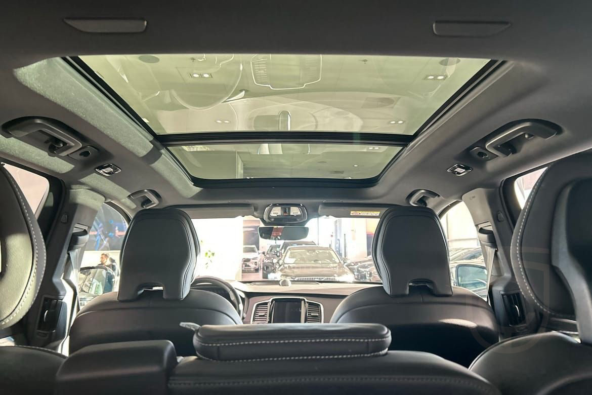 Volvo XC90 7