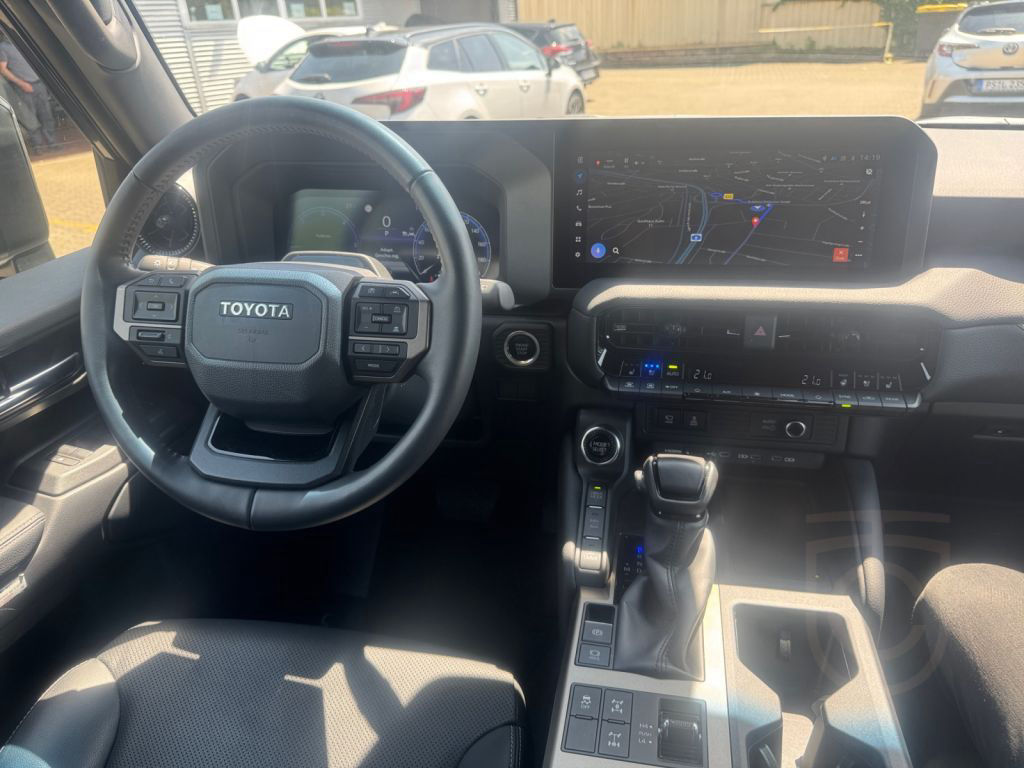 Toyota Land Cruiser 2.8 D-4D Automatik Executive (250/J