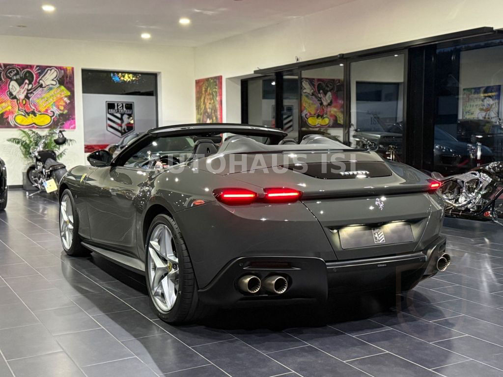 Ferrari Roma Spider GRIGIO SCURO,CARBON-LED,ADAS