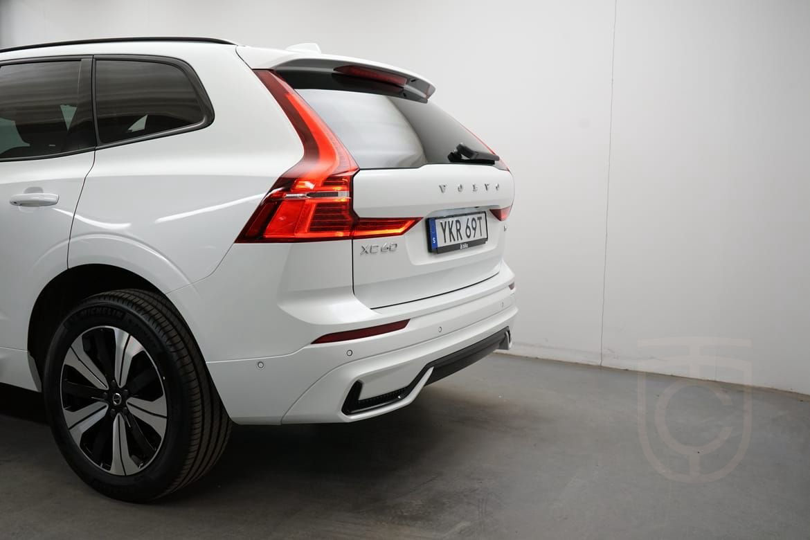 Volvo XC60 T6 Plus Dark Edition,Taklucka, on call