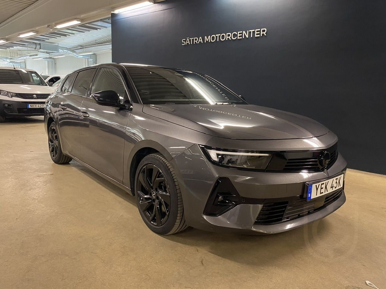 Opel Astra GS Sports Tourer 1.2 Turbo