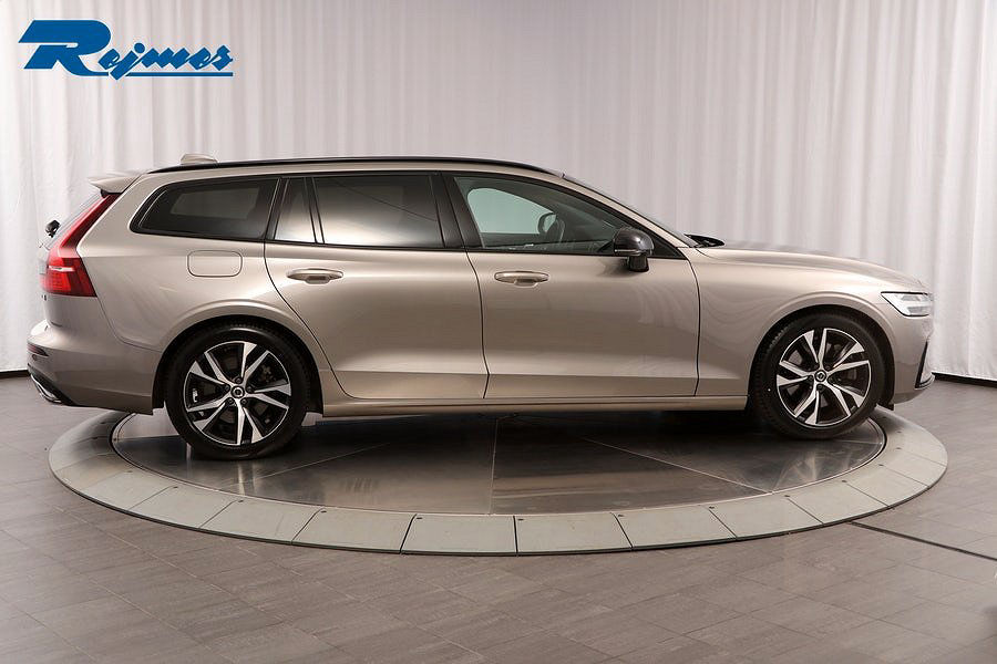 Volvo V60 T5 R-Design