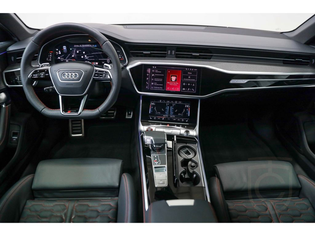 Audi RS6 Avant qu tiptro 360°+HuD+Keramik+Pano+Sthz
