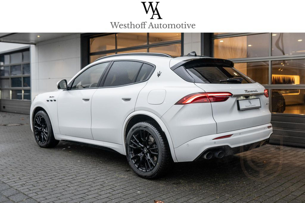 Maserati Grecale Modena Hybrid MY24 Pano ADAS Led 360 20"