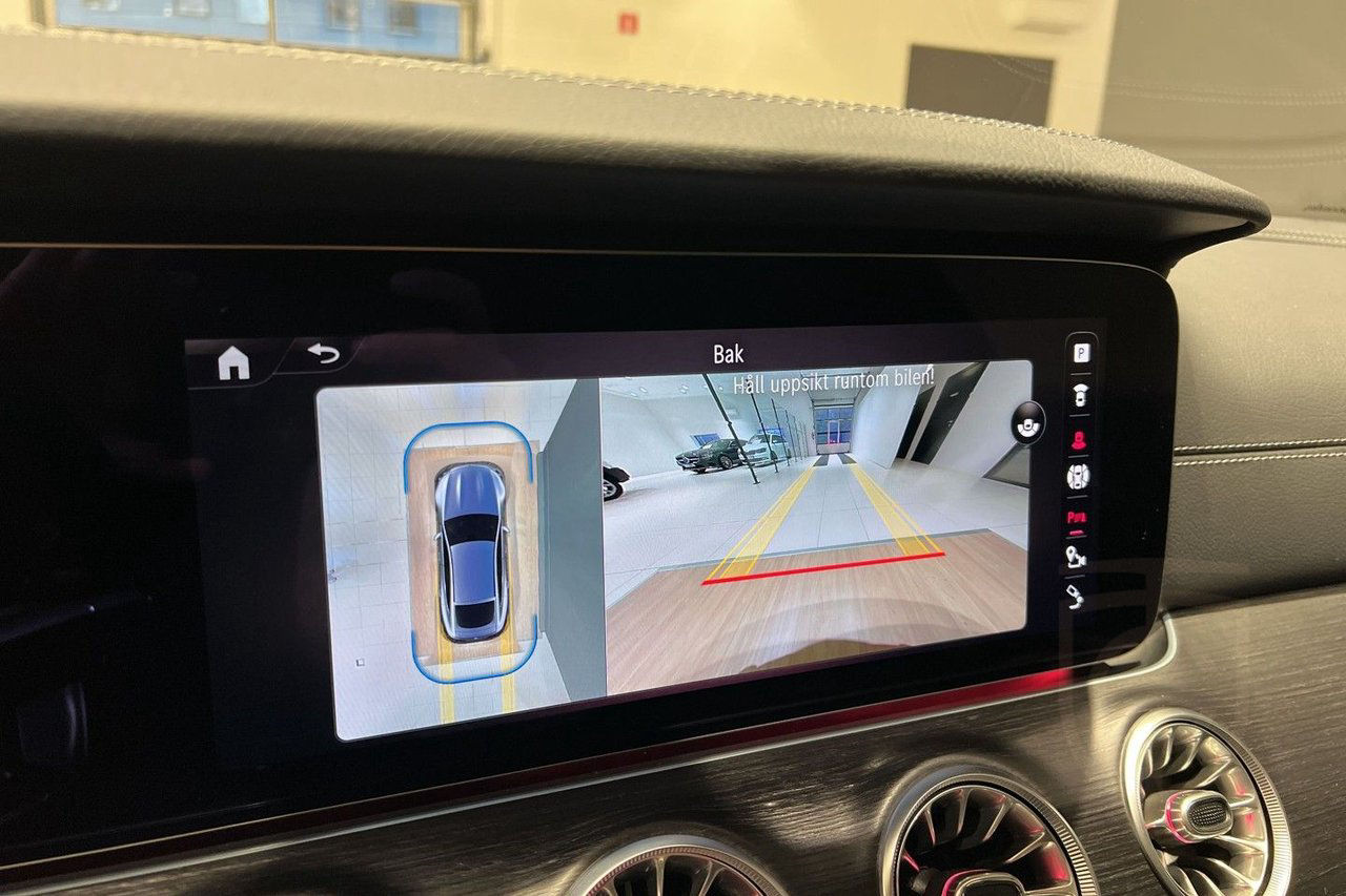 Mercedes-Benz AMG GT 4 43 4MATIC+