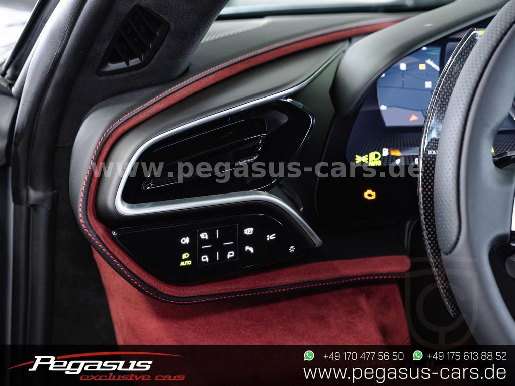 Ferrari 296 GTB *ADAS*LIFT*360*CARBON*RACING SEATS*APPLE