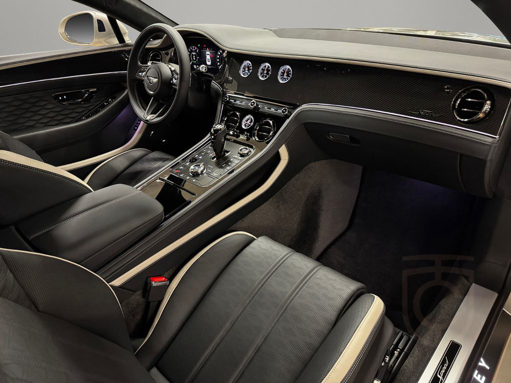 Bentley Continental GT SPEED V8 HYBRID First Edition