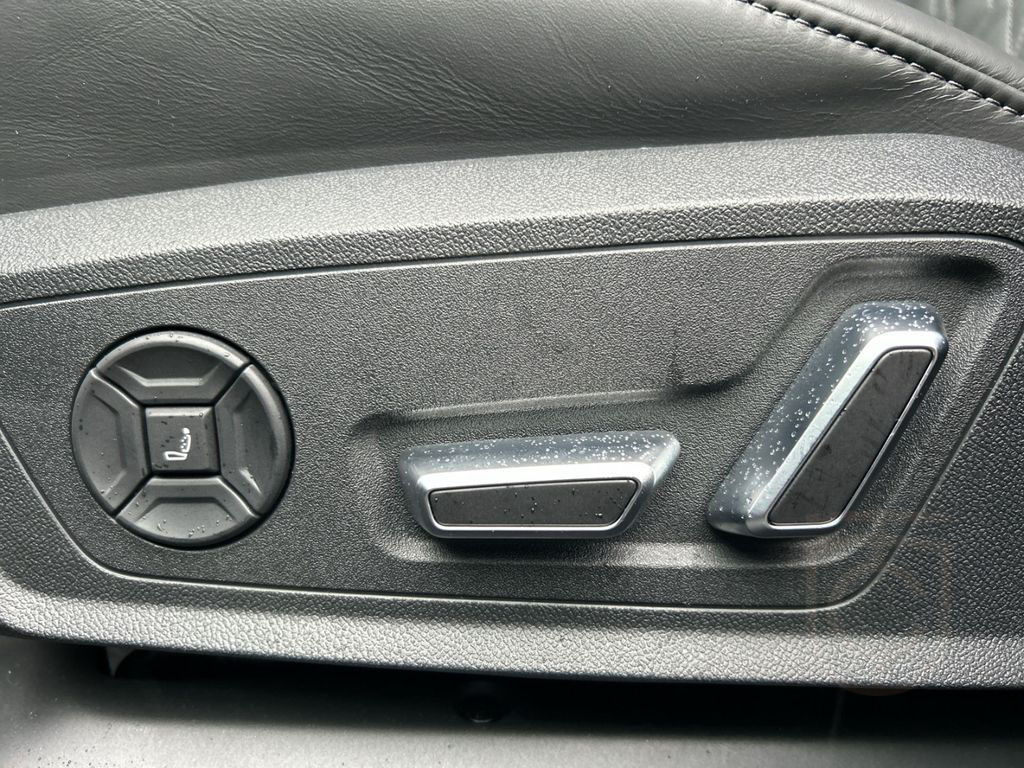 Audi S5 AVANT TFSI HEADUP,LED,MEMORY,CARPLAY,NAVI