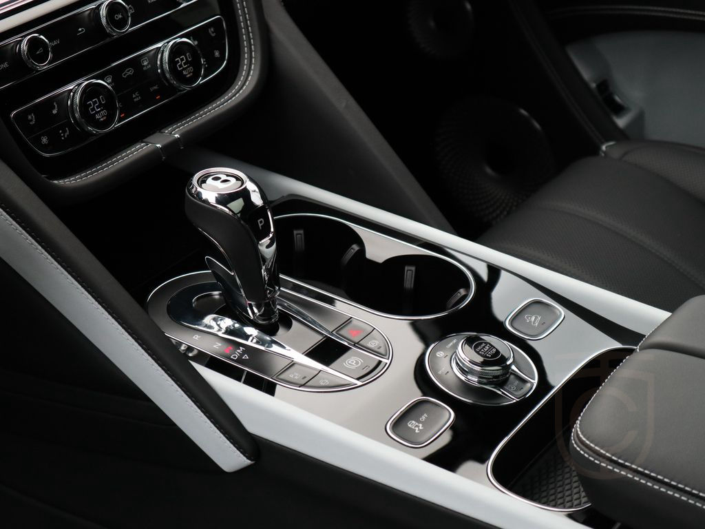 Bentley Bentayga V8 S Black Edition *MY25*B&O*