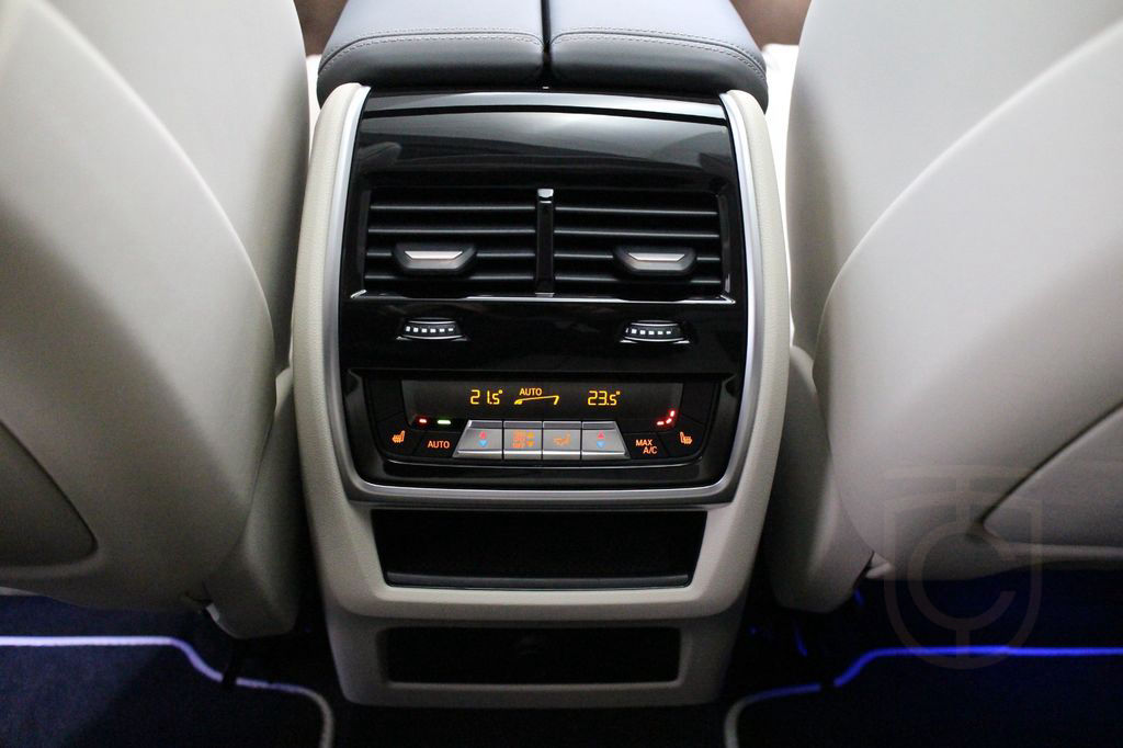 BMW X6 M Competition H&K Keyless Massage Soft-Close