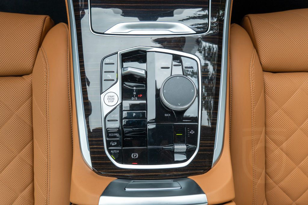 BMW X5 30d M SPORT.DR.ASS.PANORAMA.LUFTFE.H/K.360°