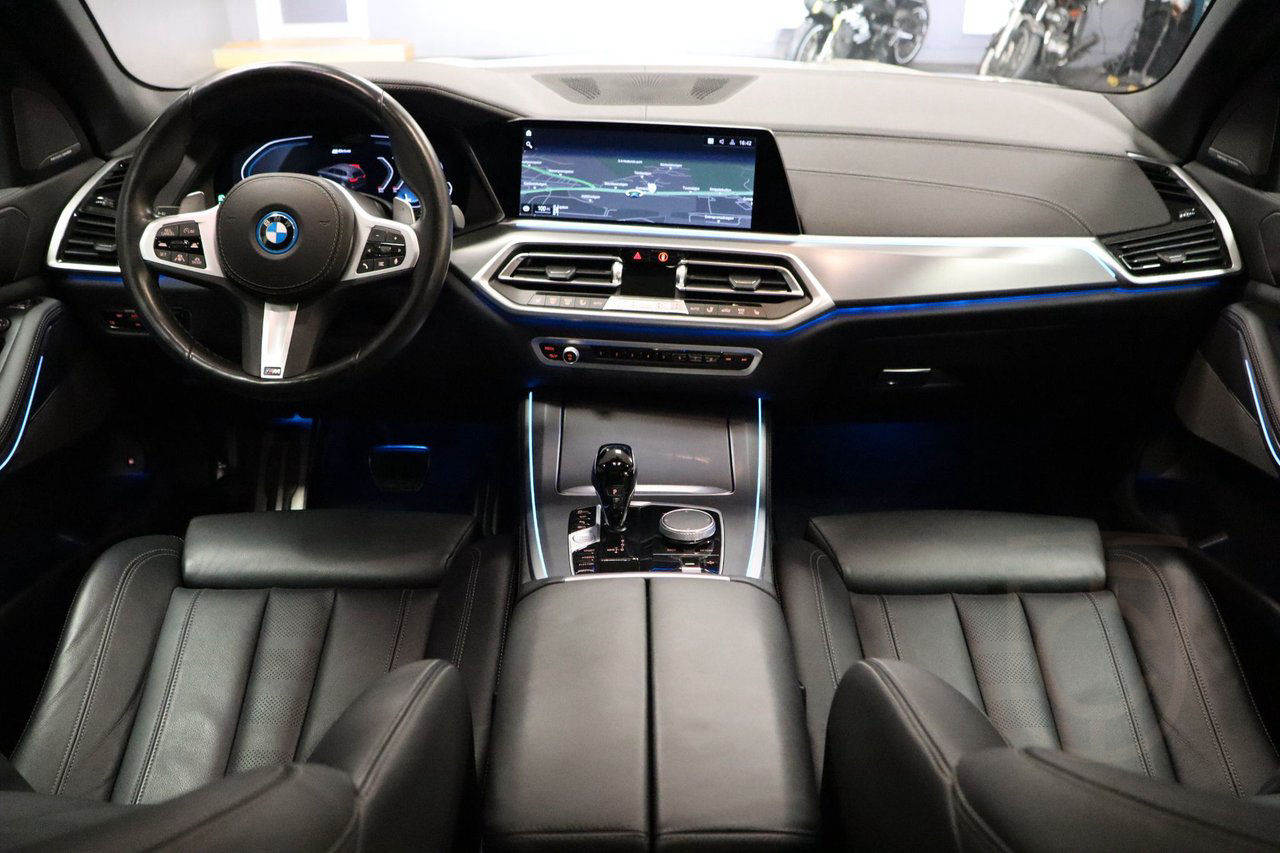 BMW X5 xDrive45e iPerformance M Sport Full-spec