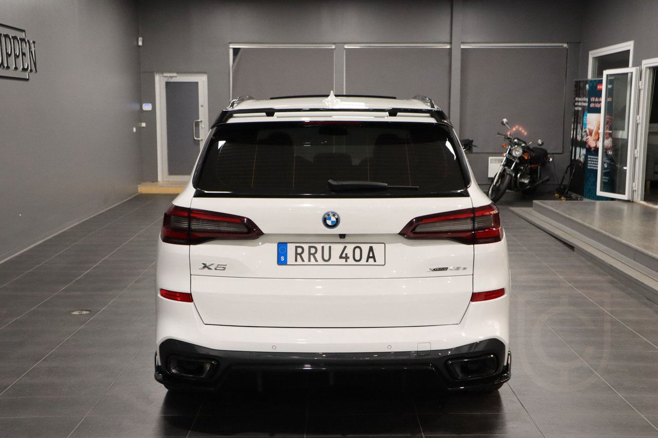 BMW X5 xDrive45e iPerformance M Sport Full-spec