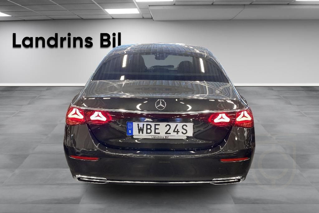 Mercedes-Benz E 300e 4MATIC Exclusive Premium