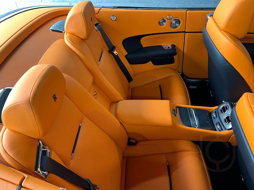 Rolls-Royce Dawn Black Badge *New Car*Mandarin*in stock*19%