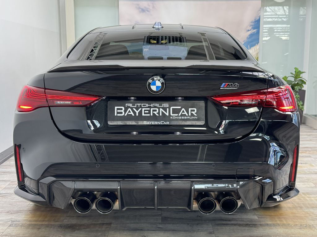 BMW M4 xDrive Competition Schale ACC 360° LED+ H&K