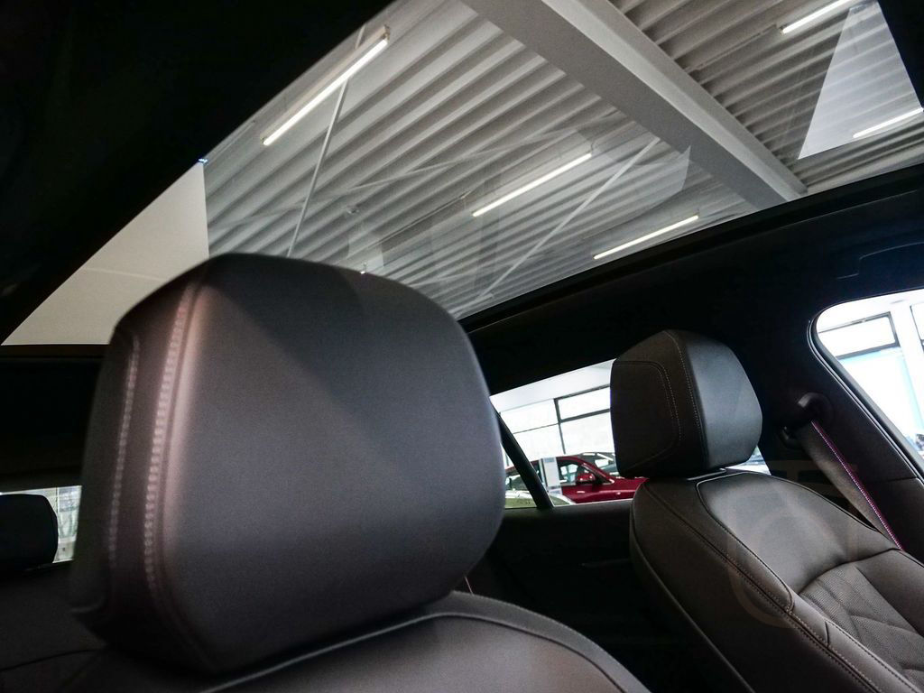 BMW 540d xDrive M Sport HUD PANO ACC AHK RFK NAVI