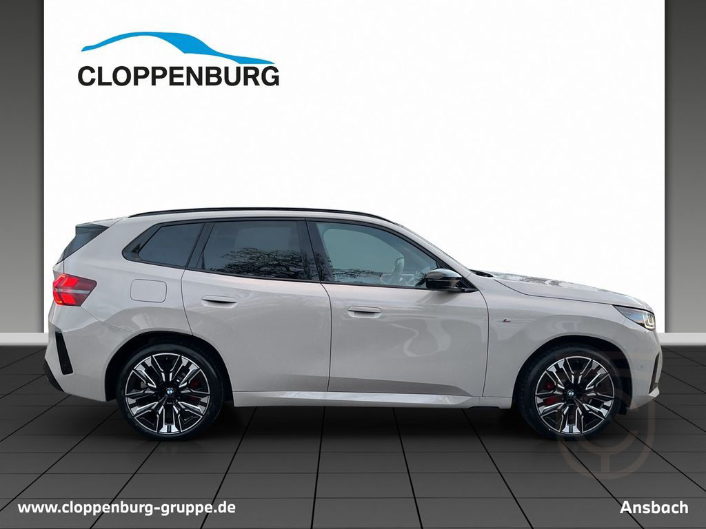 BMW X3 M50 xDrive AHK+StHz+Navi+Pano UPE: 100.370€