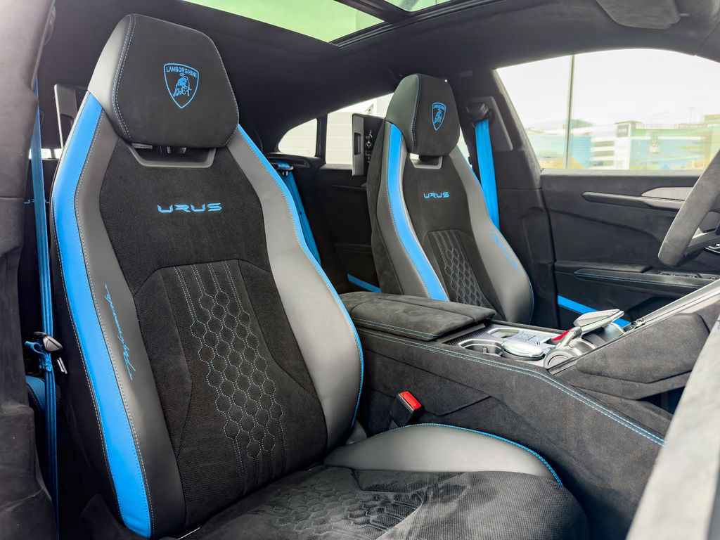 Lamborghini Urus Performante
