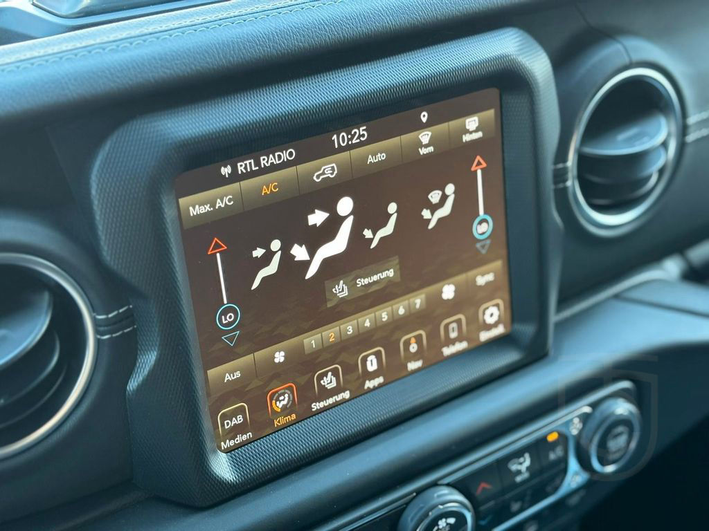 Jeep Wrangler PHEV MY 23 Sahara TZ