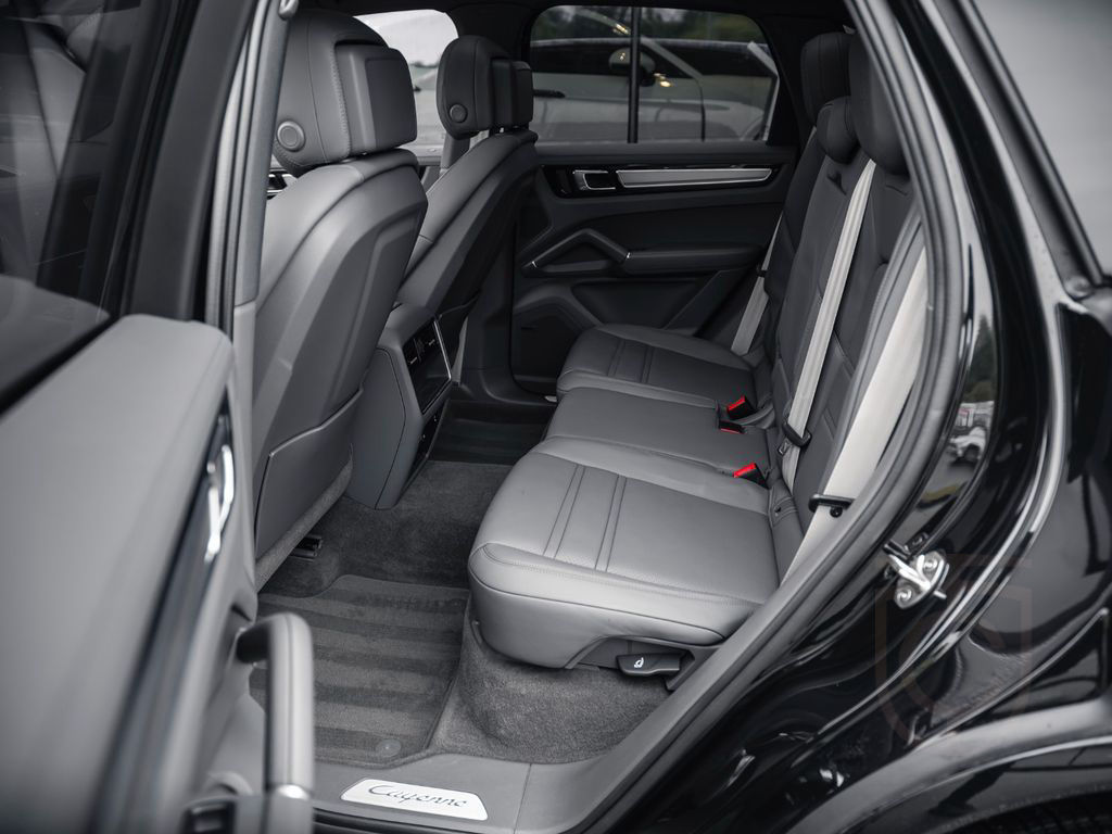 Porsche Cayenne S Platinum Edition