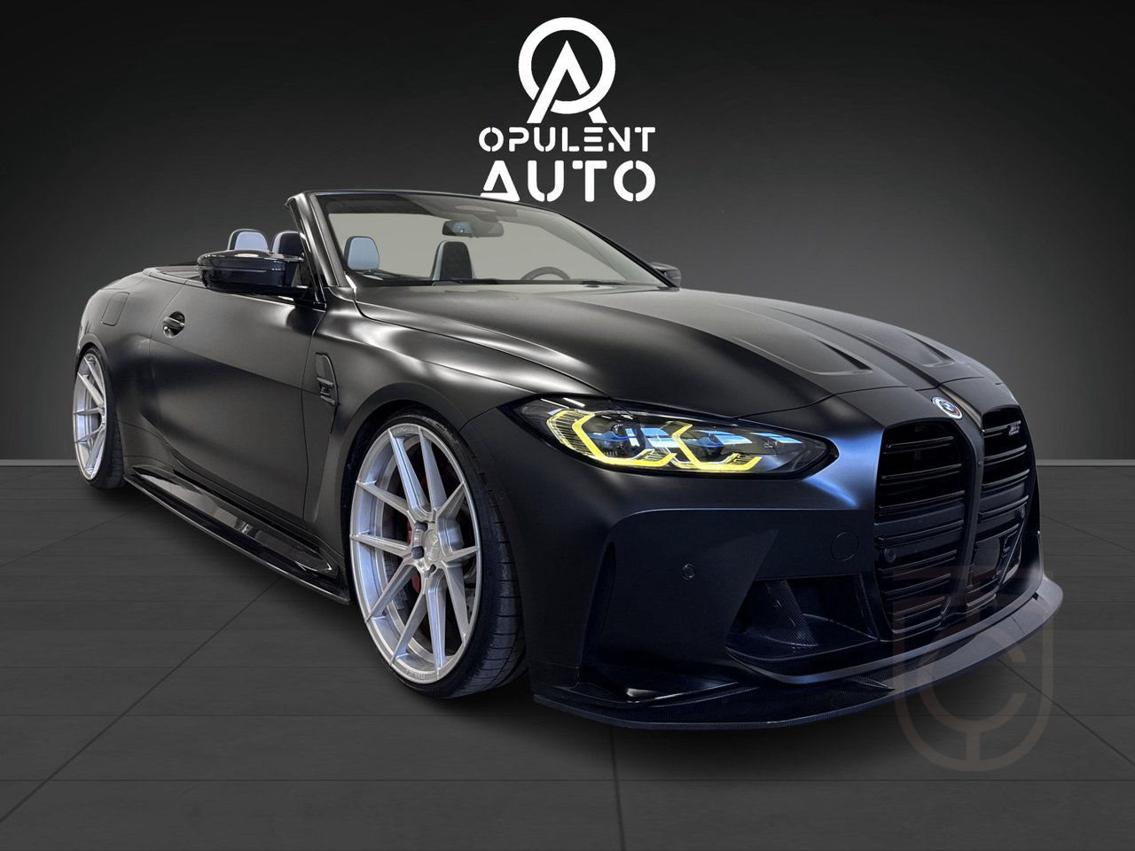 BMW M4 Competition xDrive Convertible Individual