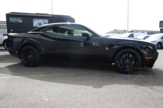 Dodge Challenger R/T Scat Pack Widebody 6,4L V8 Carb