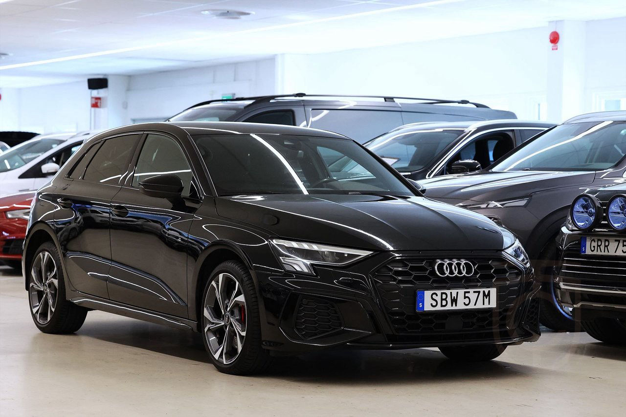 Audi A3 Sportback 45 TFSI e PHEV S-Line Cockpit