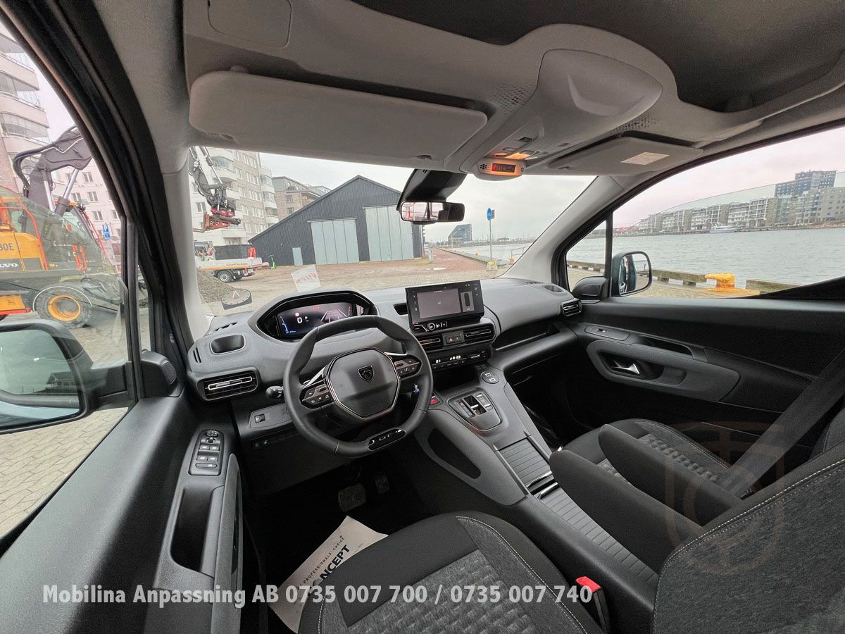 Peugeot Rifter Handikappanpassad Rullstolsbil