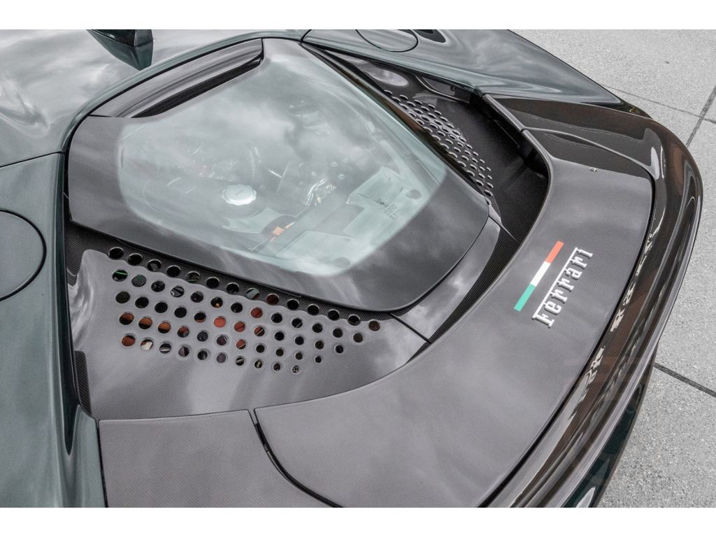 Ferrari SF90 Spider *Assetto Fiorano*Carbon*LED*Daytona*