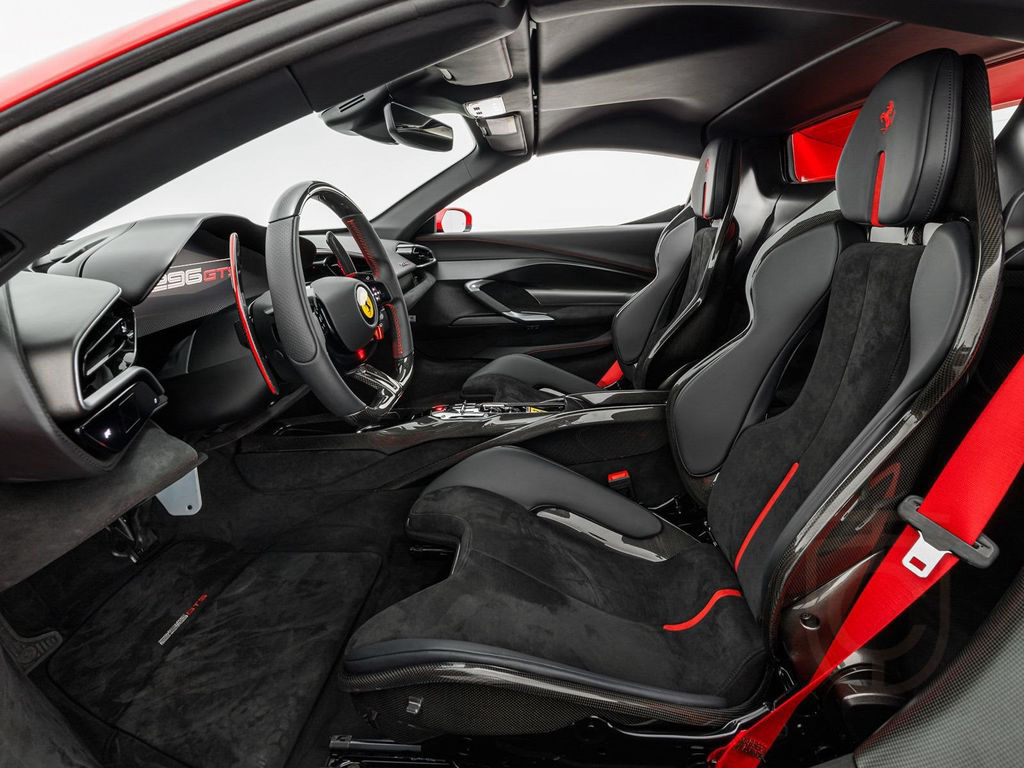 Ferrari 296 GTS Assetto Fiorano
