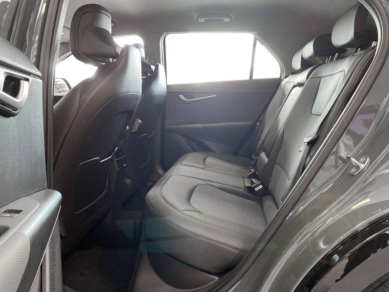 Kia Niro Plug-in Hybrid Action Fria Vinterhjul SOMMARKAMPANJ