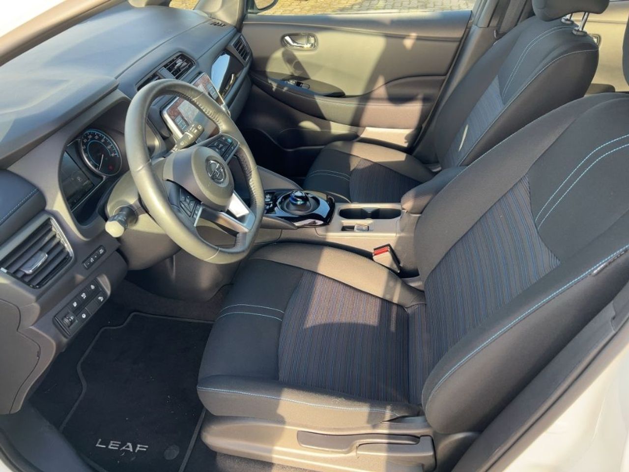 Nissan Leaf N-Connecta 39 kWh LED