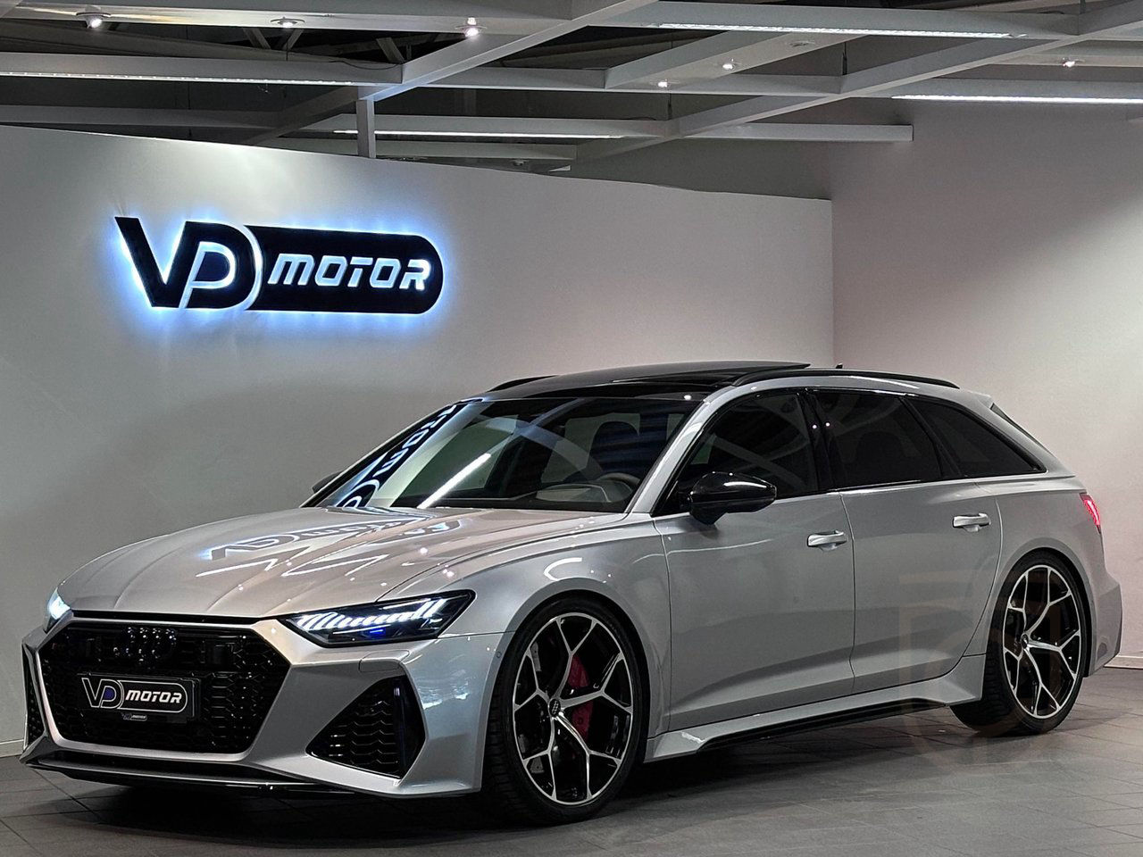 Audi RS6 Pano B&O 3D HUD Soft Close 22'' RS Design