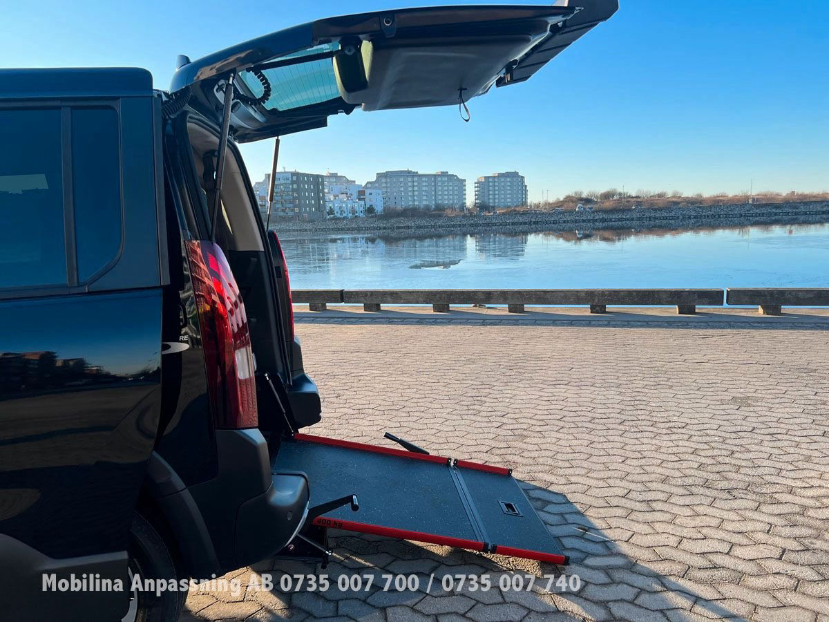 Peugeot Rifter Handikappanpassad Rullstolsbil