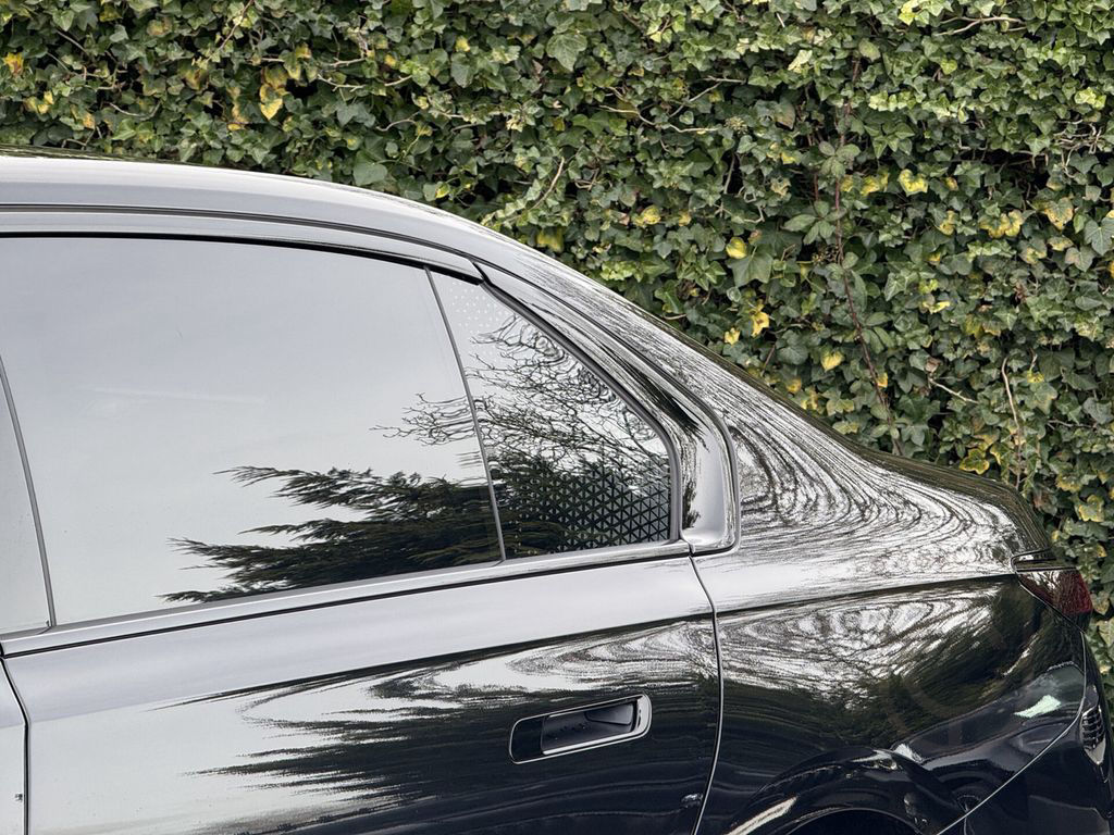 BMW i7 xDrive60 | M-Sport Pro | Panorama Sky Lounge