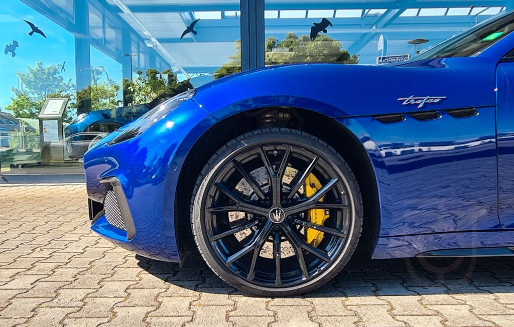 Maserati Granturismo Trofeo/Fahrassist1+2/Sportpaket/TOP!