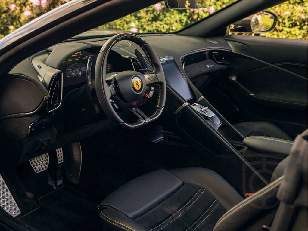 Ferrari Roma Spider 3.9 V8 Grigio Scuro, Side Display, C