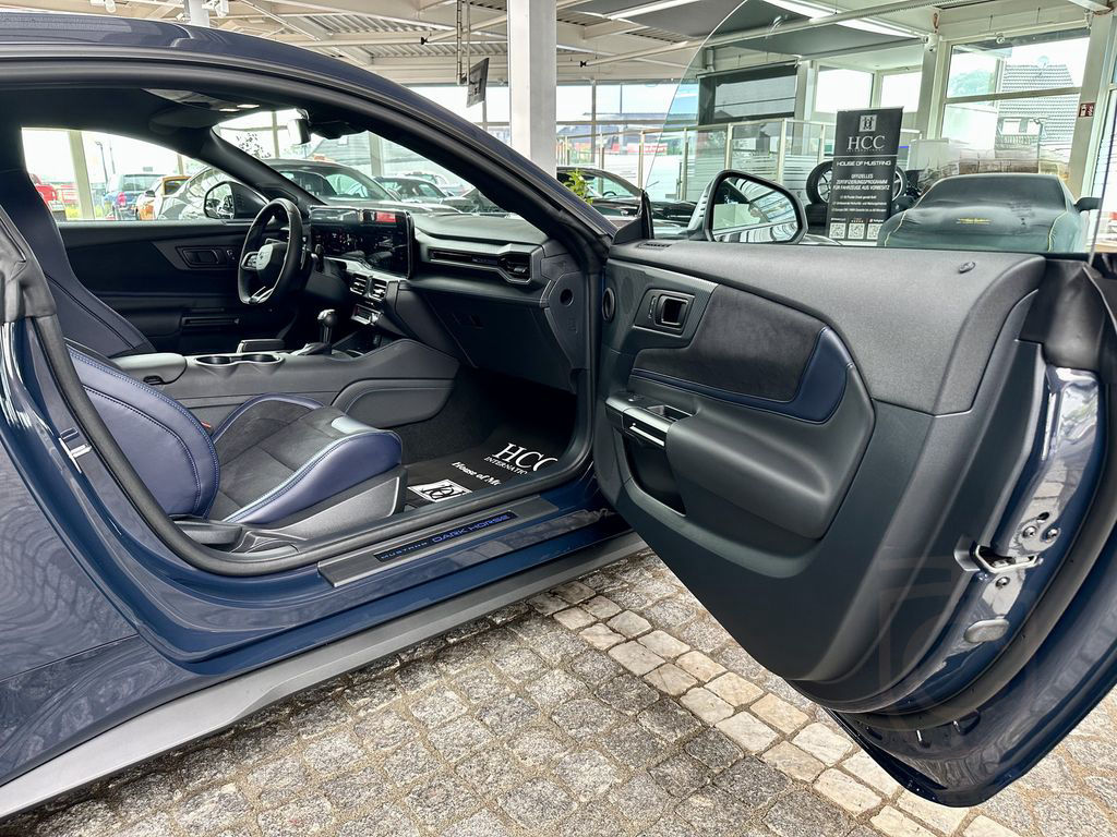 Ford Mustang 5.0 V8 DARK HORSE Autom. RECARO